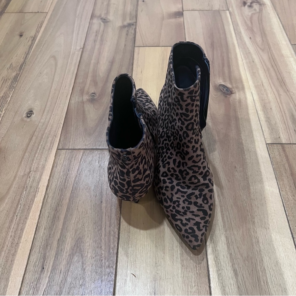 Circus by Sam Edelman leopard shoe